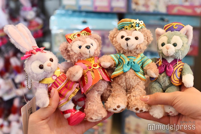 ぬいぐるみバッジ(各¥1,800) (C)モデルプレス