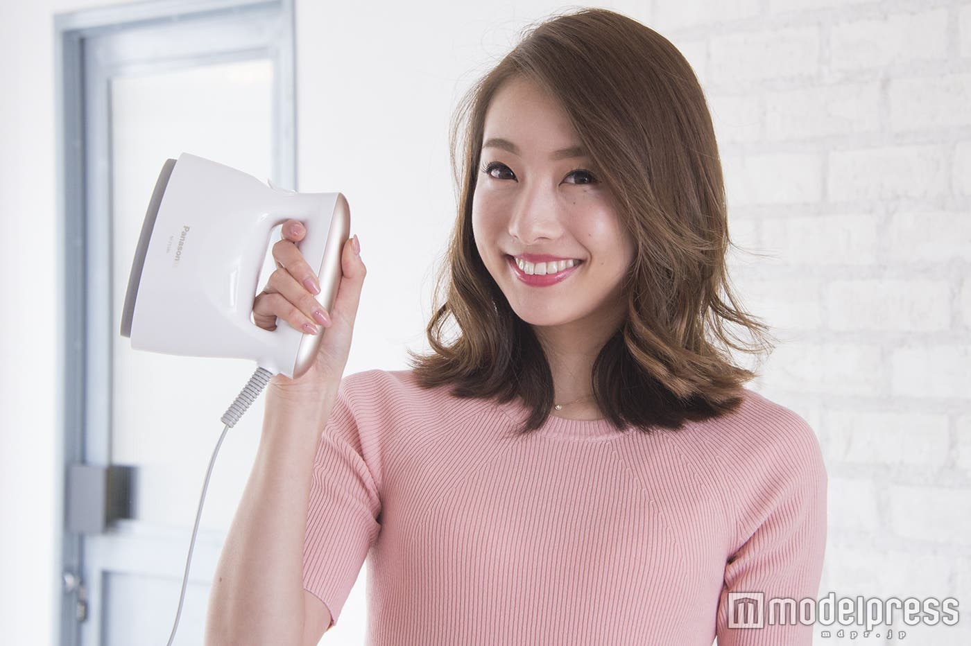 「パナソニック・衣類スチーマー」に衣類ケアはお任せ(C)モデルプレス