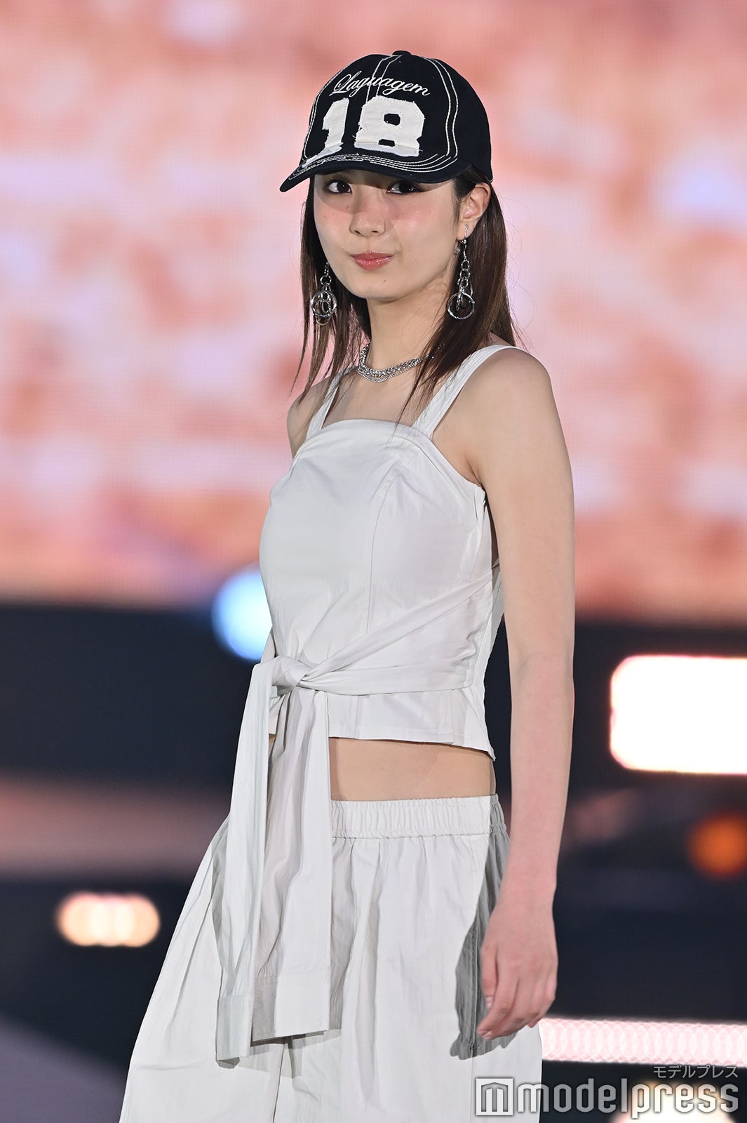 （C）モデルプレス