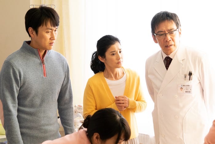 児嶋一哉、石田ひかり、生瀬勝久/「僕の初恋をキミに捧ぐ」第5話より(C)テレビ朝日