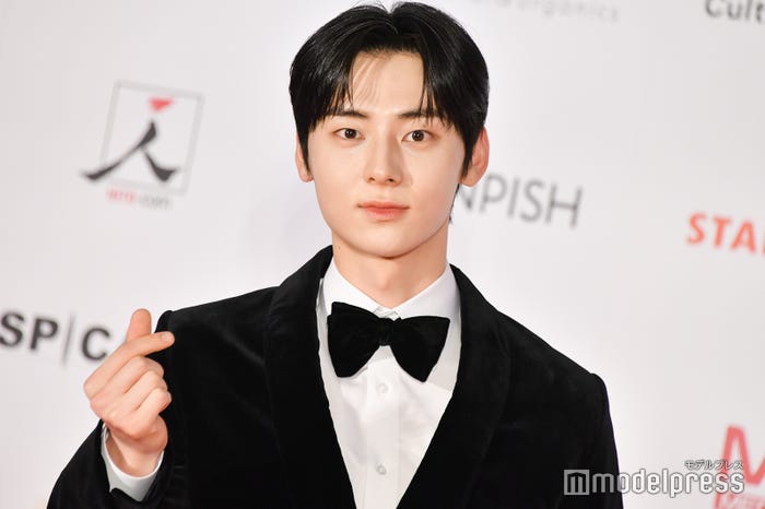 ファン・ミニョン (C)モデルプレス