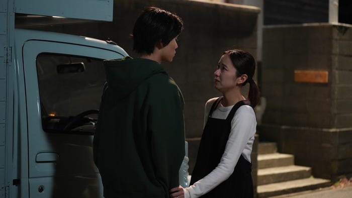 萩原利久、堀田真由「たとえあなたを忘れても」最終話より(C)ABCテレビ