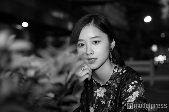 堀田真由(C)モデルプレス