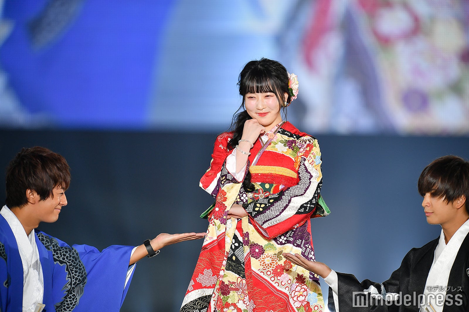 大倉士門or中島健、ゆらゆらが選んだのは？“頭ポン”…和服姿に黄色い声＜関コレ2018A／W＞