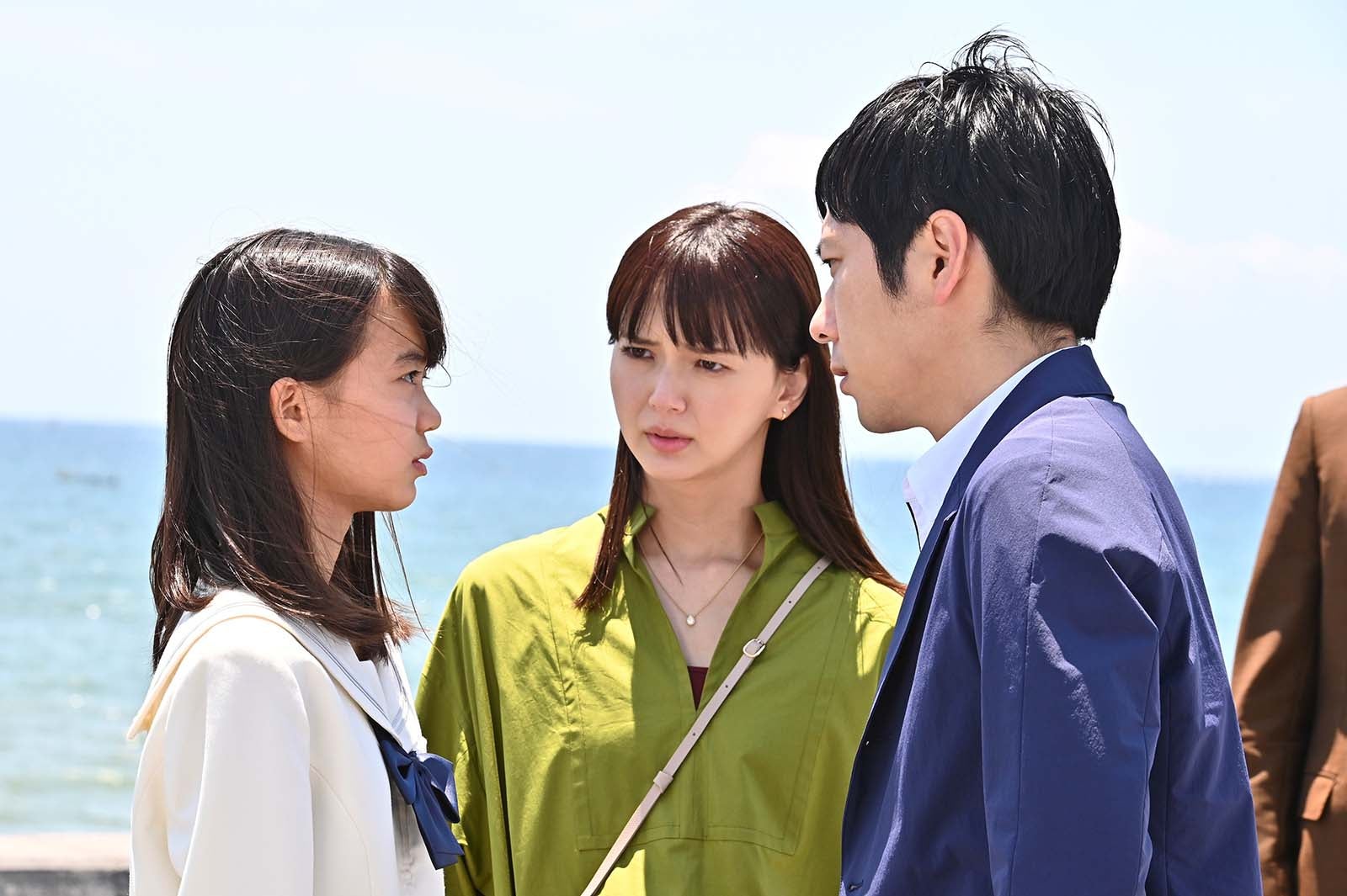 大島美優、多部未華子、二宮和也 「マイファミリー」第9話より（C）TBS