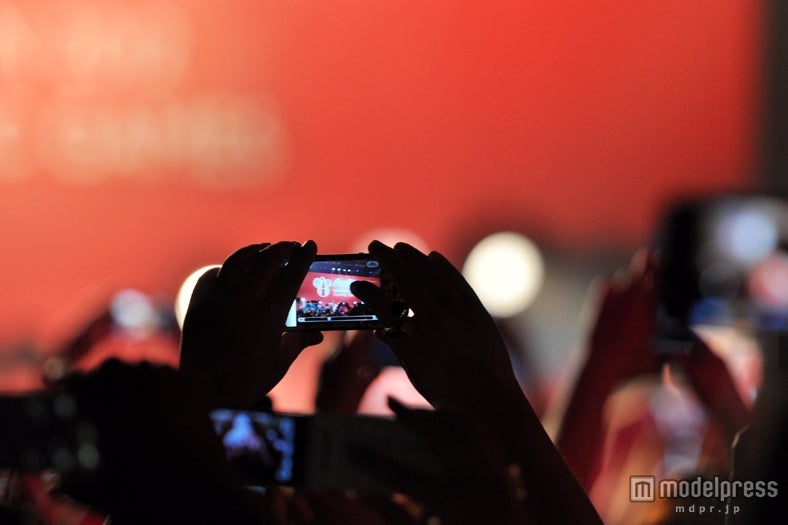 ティーン1000人がカメラマンに！
