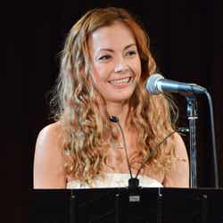 舞台「誓い~奇跡のシンガー~」プレミアムライブに出演した土屋アンナ