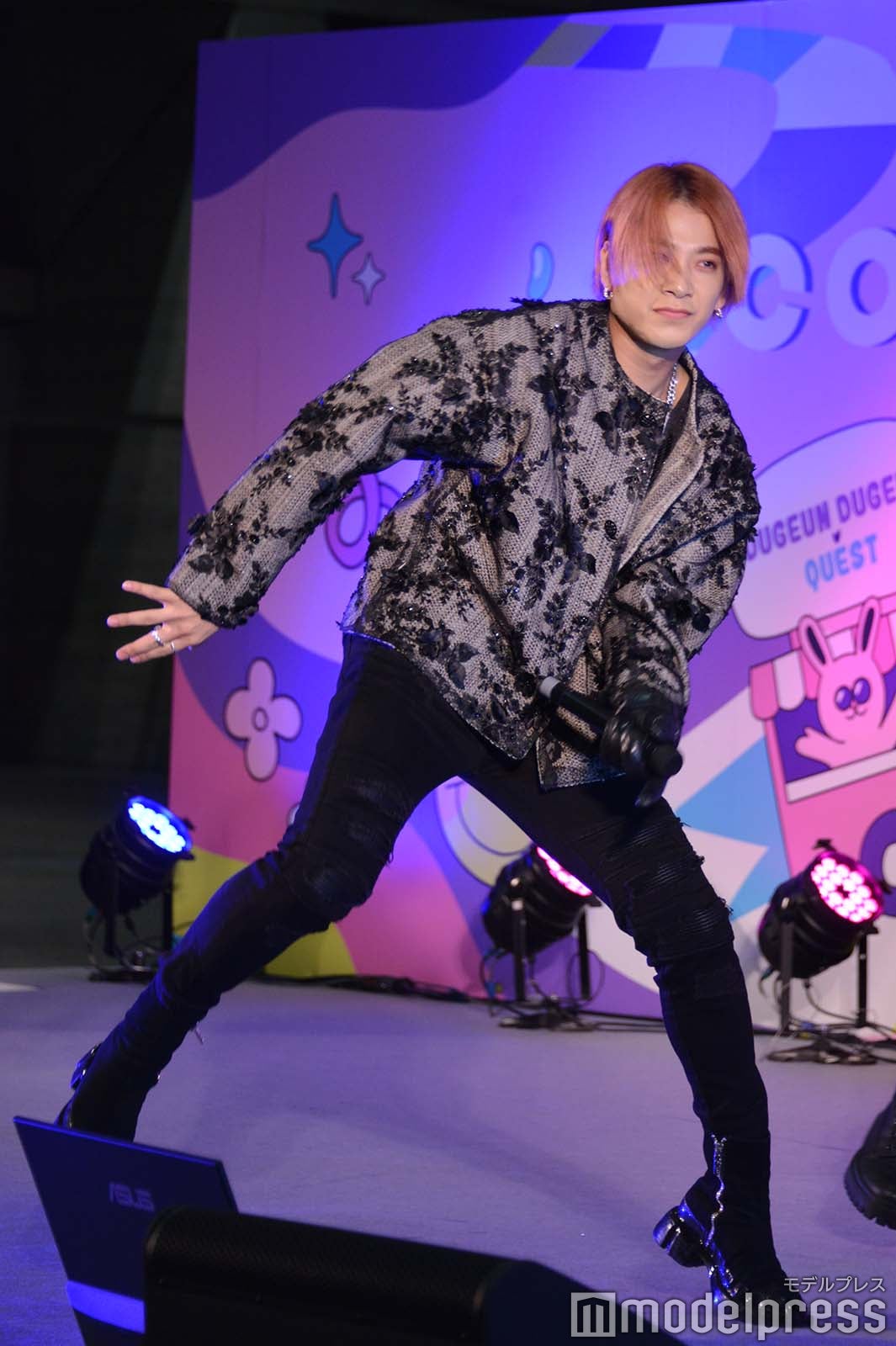 リレーダンスで踊る本田康祐 （C）モデルプレス