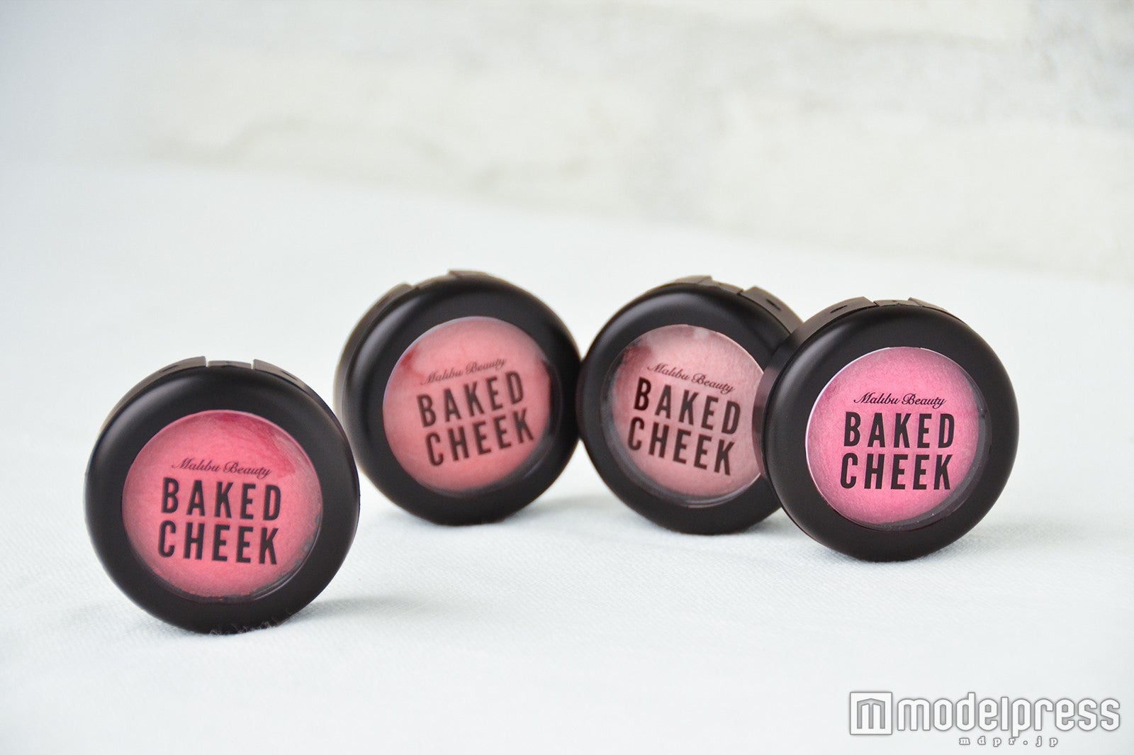 マリブビューティー「ベイクドチーク」（C）モデルプレス