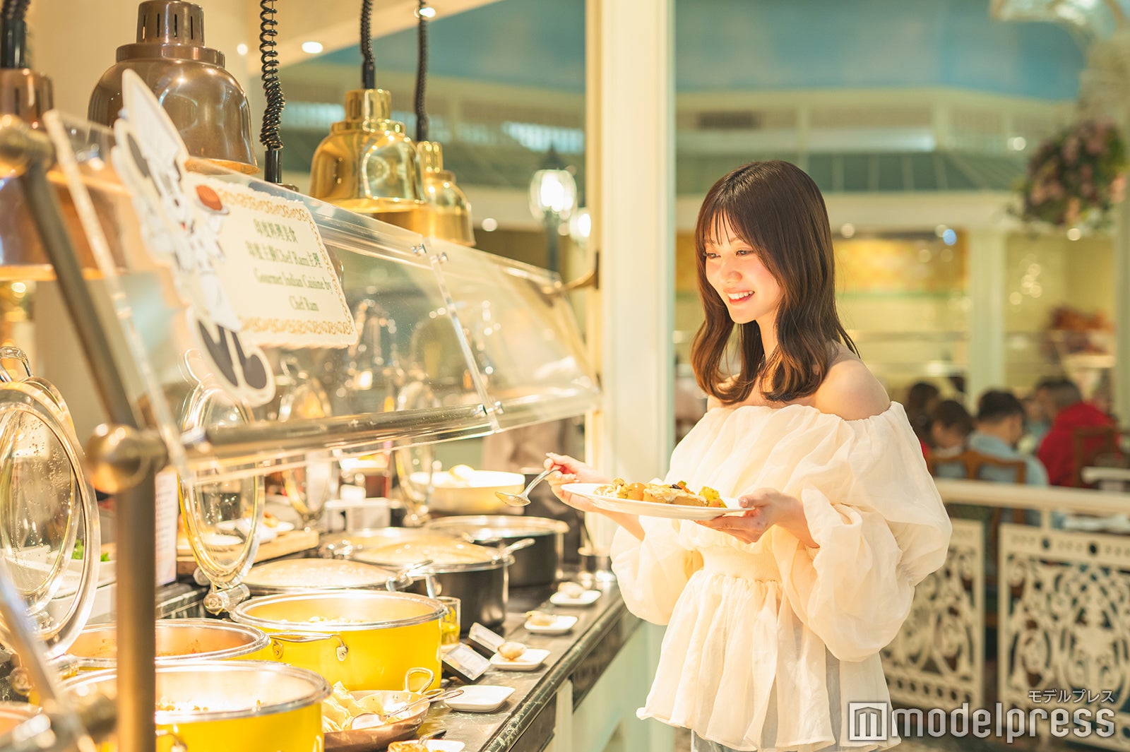 エンチャンテッド・ガーデン・レストラン（C）モデルプレス