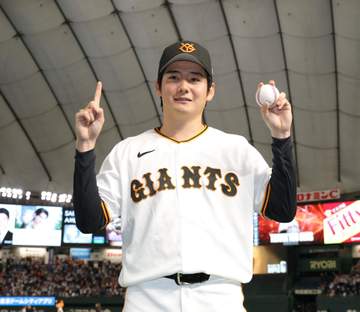 巨人がついに阪神・村上から1勝！ キャベッジ＆ダルベックのアベック弾で開幕星だ 橋上オフェンスチーフコーチの狙いもキラリ