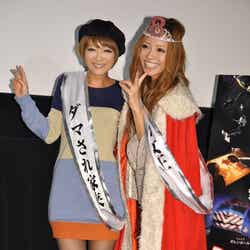 (左から)鈴木奈々、小森純