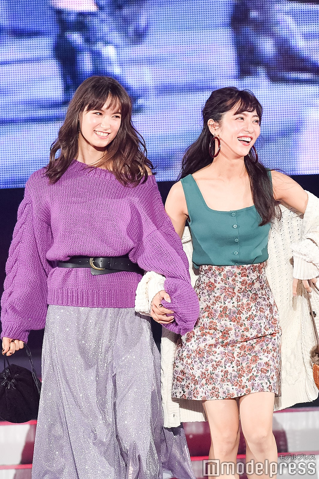 トラウデン直美＆石川恋（C）モデルプレス