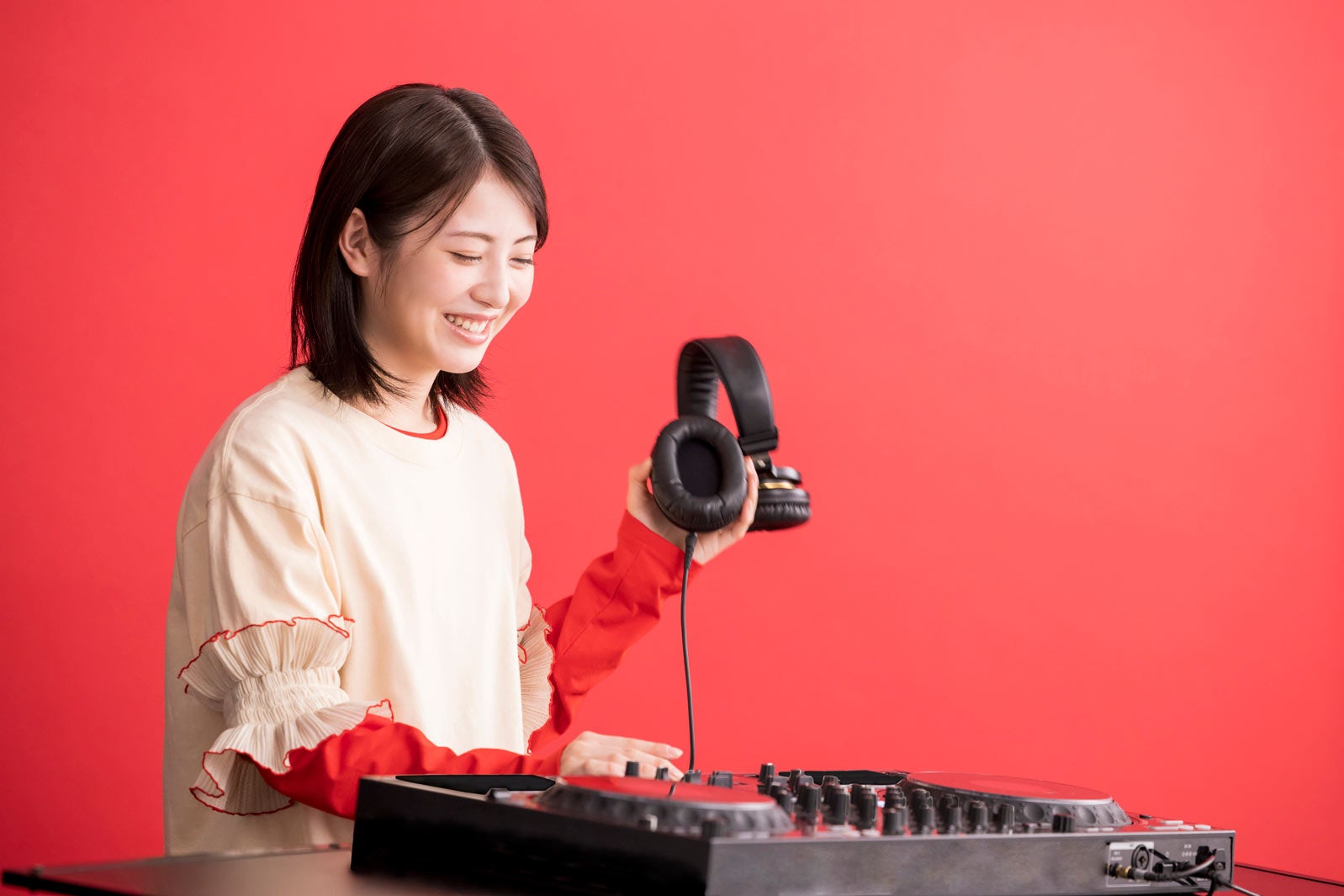 浜辺美波／メイキングカット（提供写真）