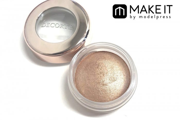 コスメデコルテ/アイグロウ ジェム/BE386/2,700円(税抜) (C)メイクイット