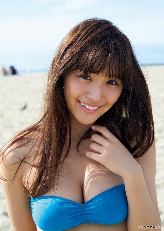 浅川梨奈(C)Takeo Dec./ヤングマガジン