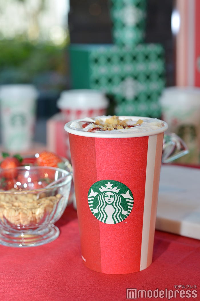 「クリスマス ストロベリー ケーキ ミルク」 (C)モデルプレス