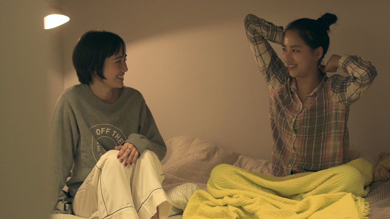 香織、春花「TERRACE HOUSE TOKYO 2019-2020」2nd WEEK（C）フジテレビ／イースト・エンタテインメント