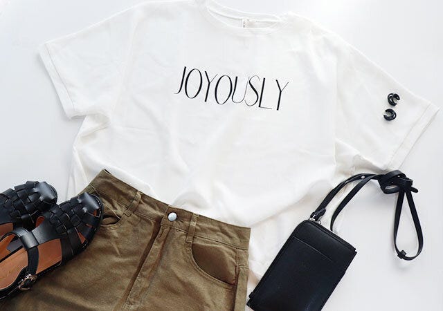 しまむら　トップス　白T　コーデ