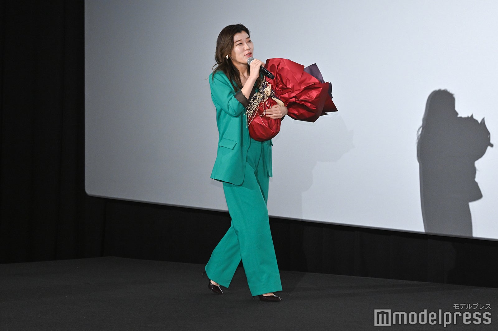 ヒコロヒー（C）モデルプレス