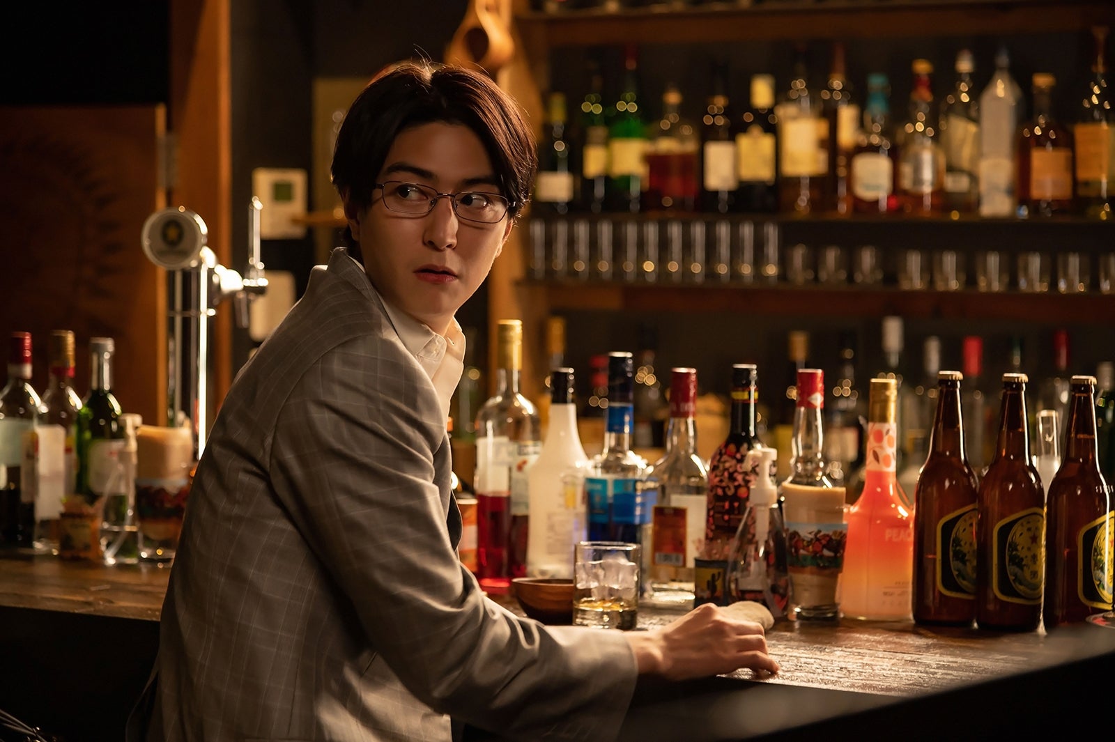 稲葉友（C）「明日、私は誰かのカノジョ」製作委員会・MBS