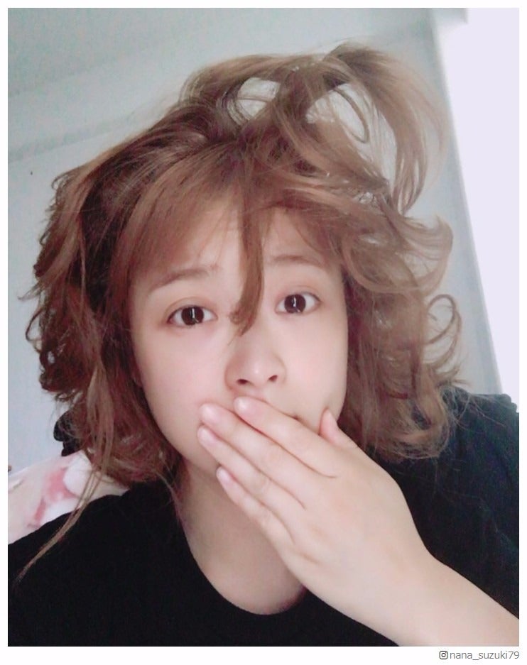 鈴木奈々「旦那もびっくり」驚きの寝起きショットに反響「どうしてそうなるの？（笑）」