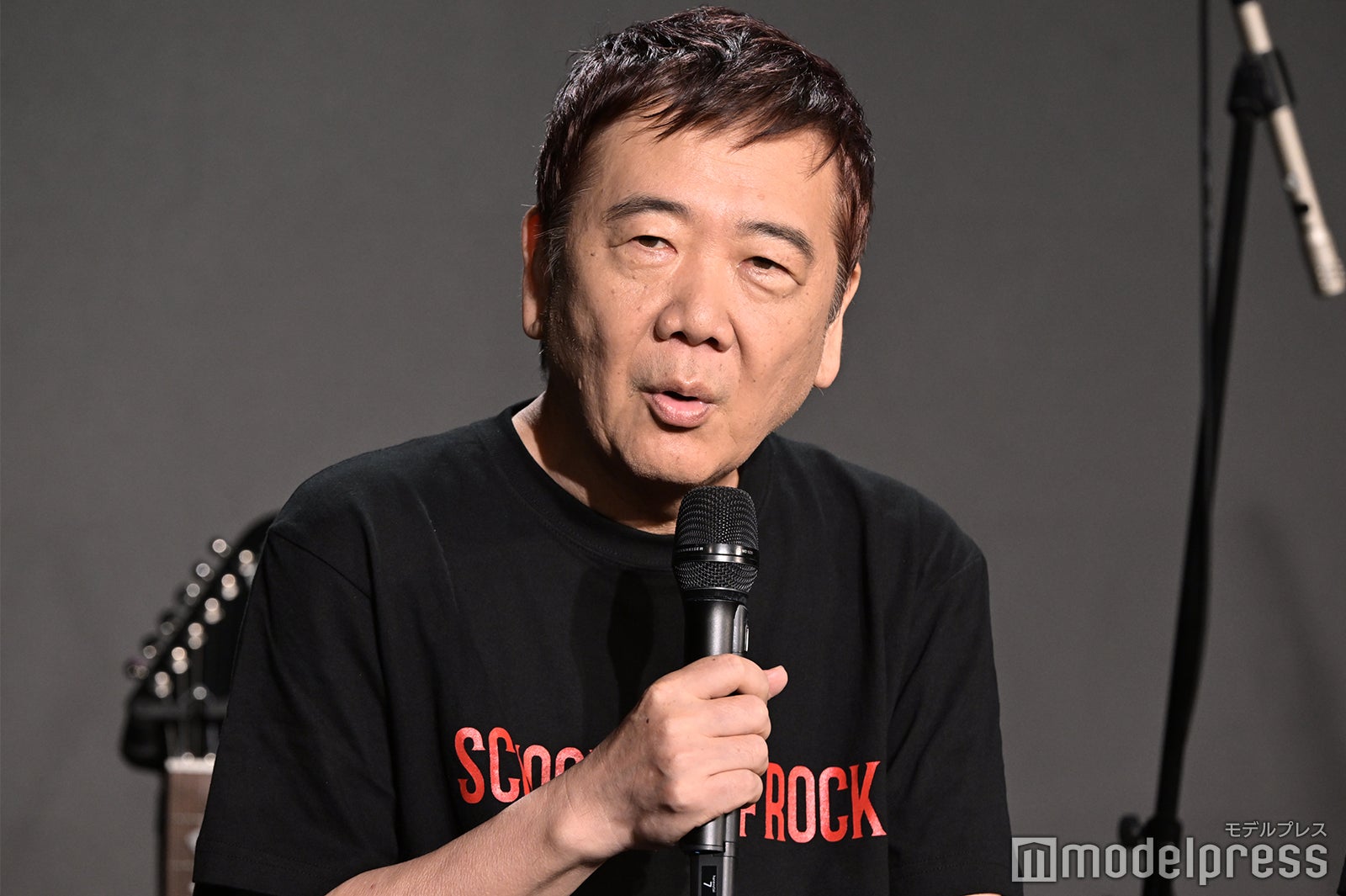 鴻上尚史（C）モデルプレス