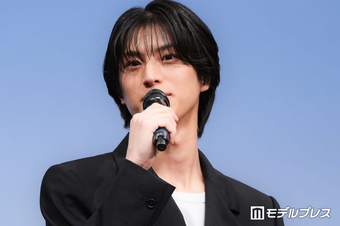 阿久根温世(C)モデルプレス