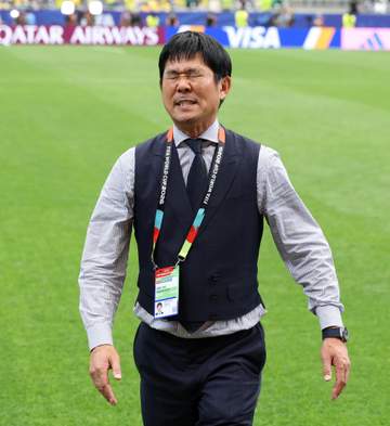 無念敗退の日本 森保監督「ここで大会を去らなければならないのは本当に残念」「監督として力がない。すいませんと伝えたい」