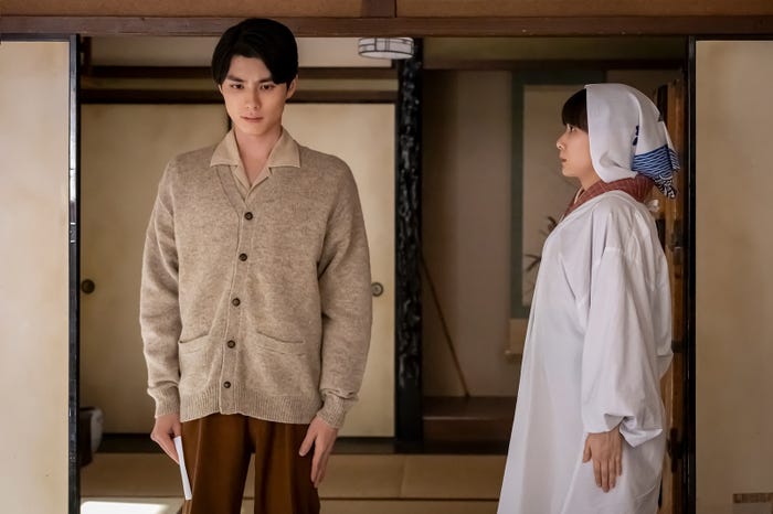 本田響矢、芳根京子「波うららかに、めおと日和」第7話(C)フジテレビ