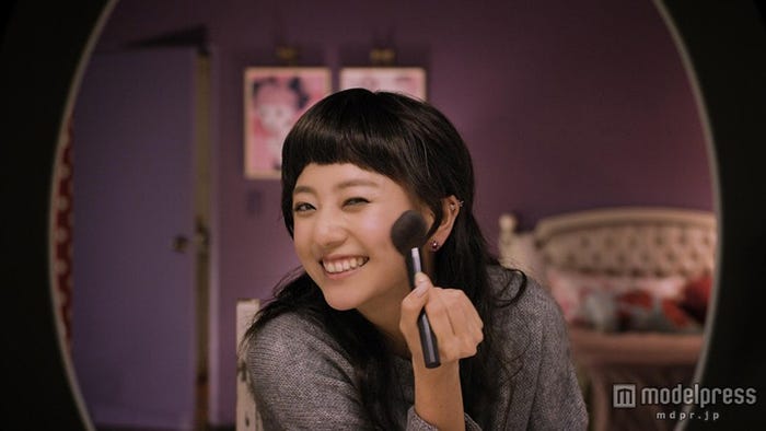 伊藤千晃「Charming Kiss」