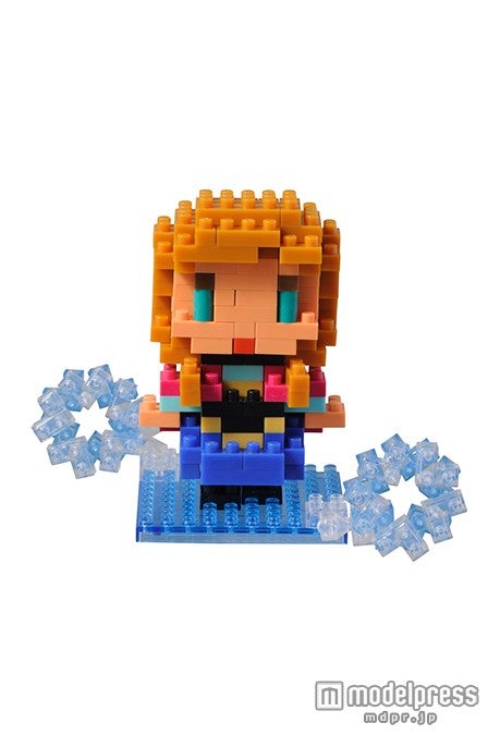 ナノブロック（アナ）￥1700／（C）Disney