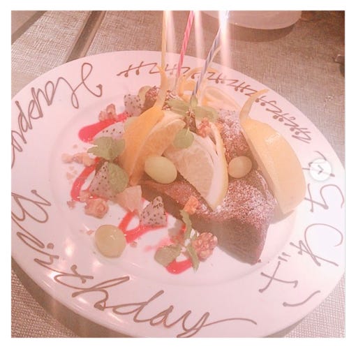 ざわちんオフィシャルブログ(Ameba)より