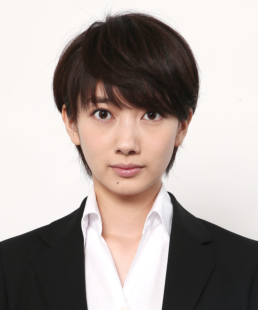 関ジャニ 横山裕が波瑠の先輩に 要潤 林遣都ら豪華キャストが続々決定 モデルプレス 関ジャニ 横山裕が波瑠の先輩に 要潤 林遣都ら豪華キャストが続々決定 モデルプレス