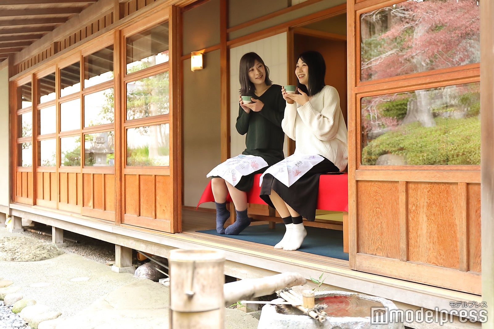 御幸亭でお煎茶タイム。（C）モデルプレス