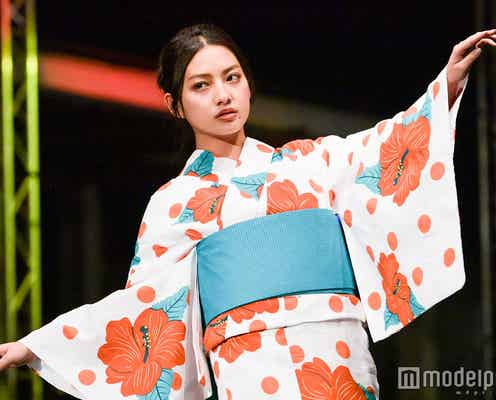 注目のSサイズモデル・西田奈未、しっとり浴衣姿に会場釘付け 台湾の水上で煌く<ASIA FASHION AWARD 2017>