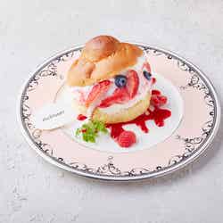 プリティ ベリーのブリジェラ620円/画像提供:JILL STUART Beauty