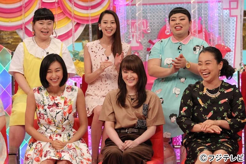 （左上から時計回りに）近藤くみこ（ニッチェ）、河北麻友子、渡辺直美、いとうあさこ、貫地谷しほり、浅田舞（C）フジテレビ