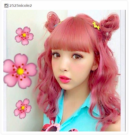 藤田ニコル 開花宣言 で桜ピンクヘアに大胆イメチェン ぺこも絶賛 やばい モデルプレス