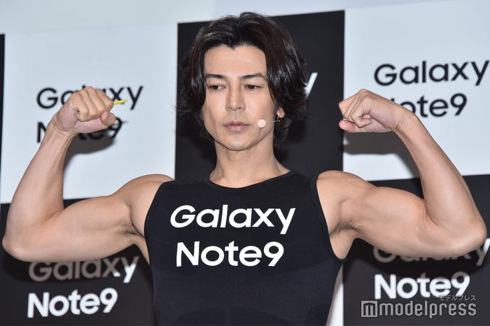 “筋肉美”を披露する武田真治 (C)モデルプレス