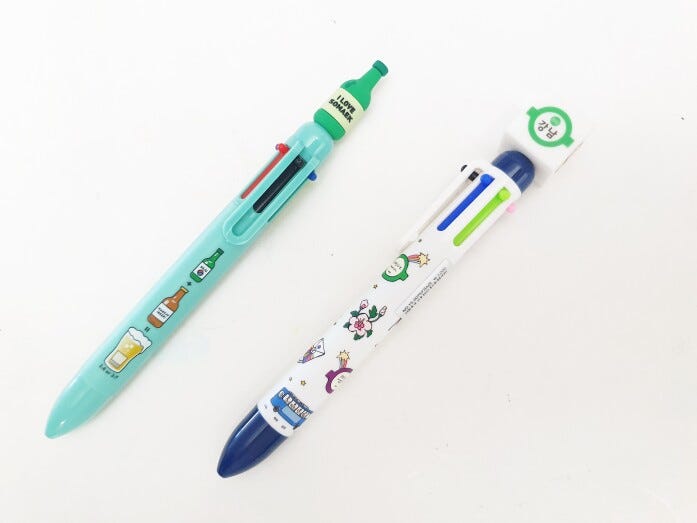 小さくて軽くて安い! しかも実用性アリ。かわいいボールペンはバラマキお土産の代表格!