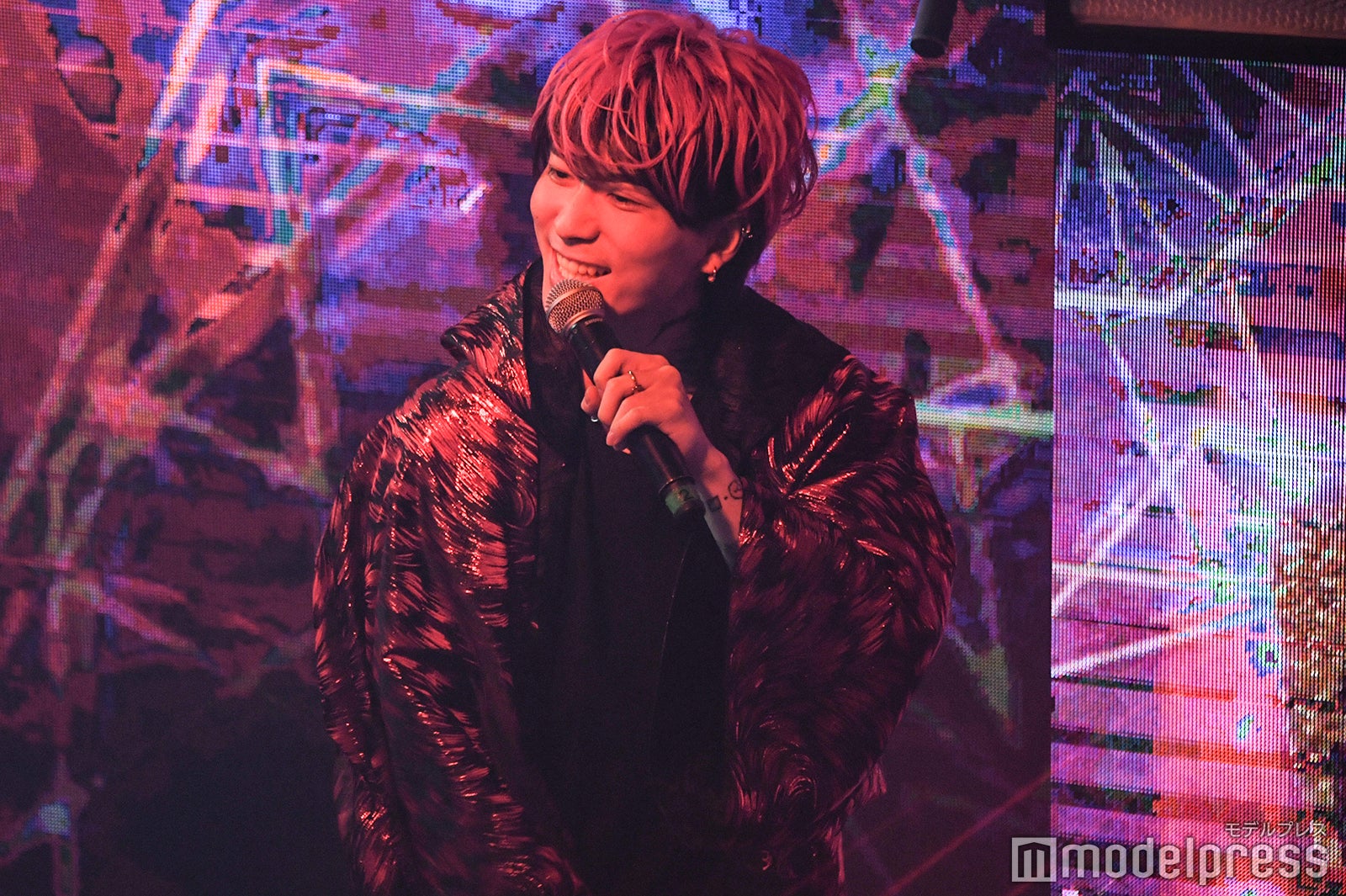 DJまる 「レペゼン恐怖のカウントダウンライブ ～ガチで生配信～」（C）モデルプレス