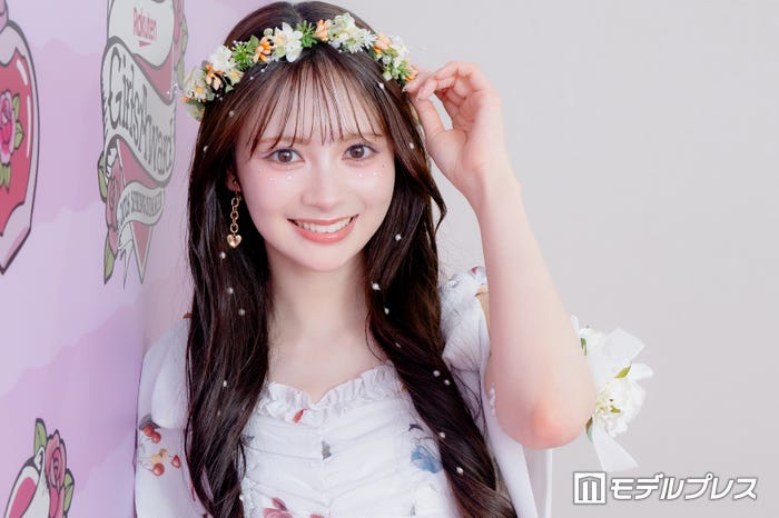 伊藤百花(C)モデルプレス