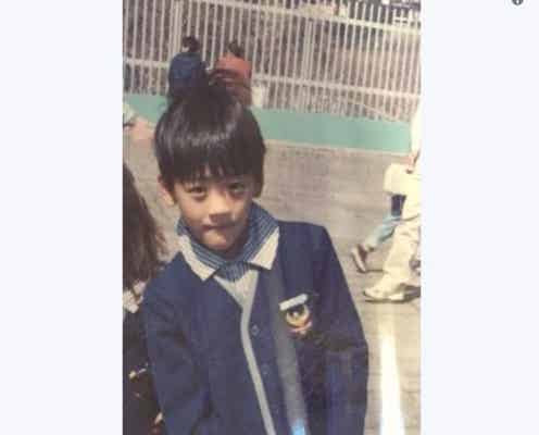 竹内涼真、小さい頃の写真公開に「絶対に初恋の相手になってた」「もうすでにイケメン」と反響
