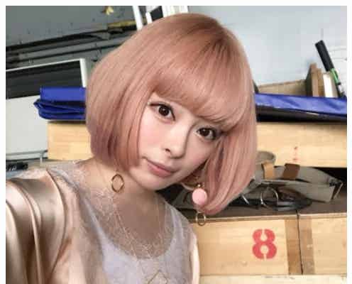 きゃりー、久々の“ハイトーンボブ”に「最高に可愛い」「しっくりくる」と注目集まる
