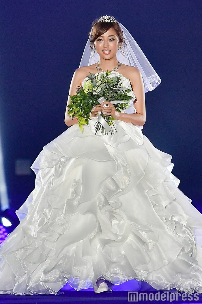 菊地亜美(C)モデルプレス