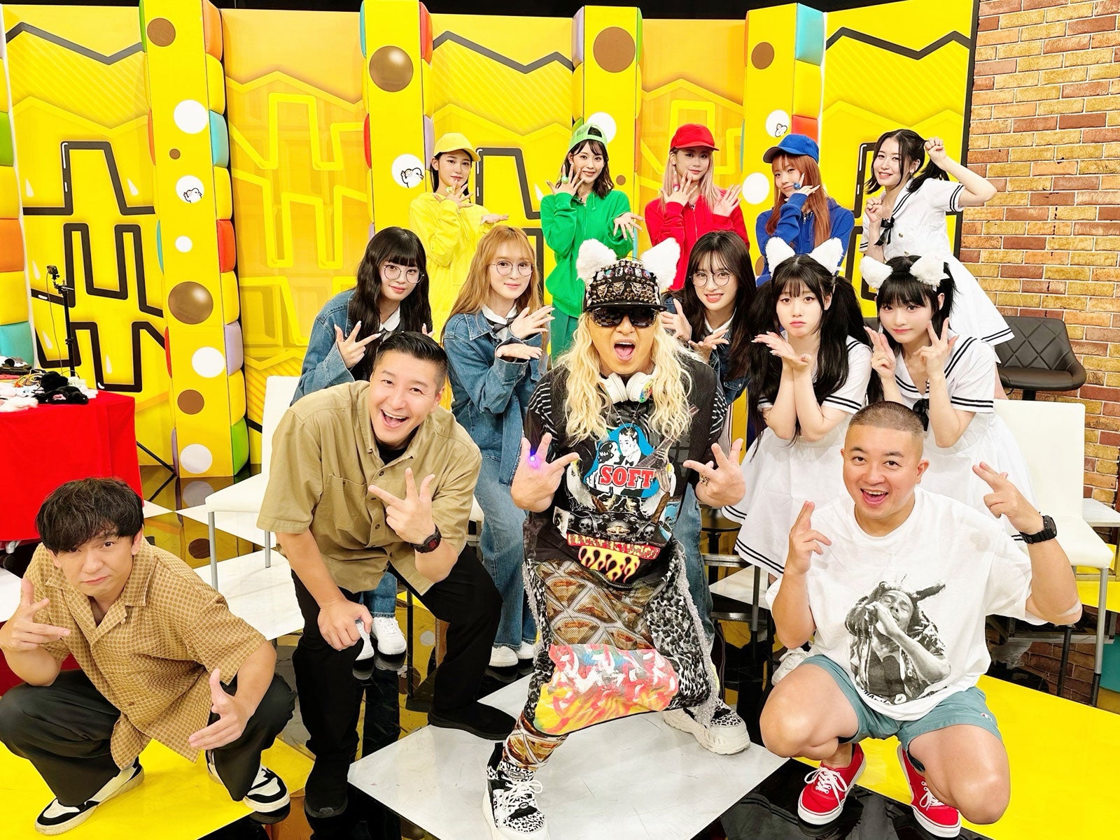 ME:I、向井慧、長田庄平、DJ KOO、松尾駿（C）テレビ朝日