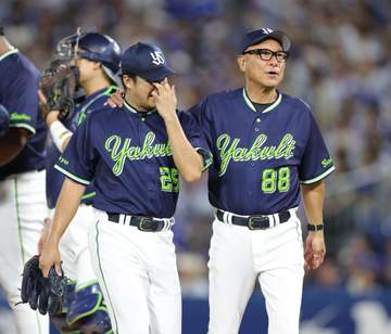 ヤクルト、今季14度目の完封負けで4連敗 松本は五回途中6失点KO 5割復帰ならず、対DeNA6連敗