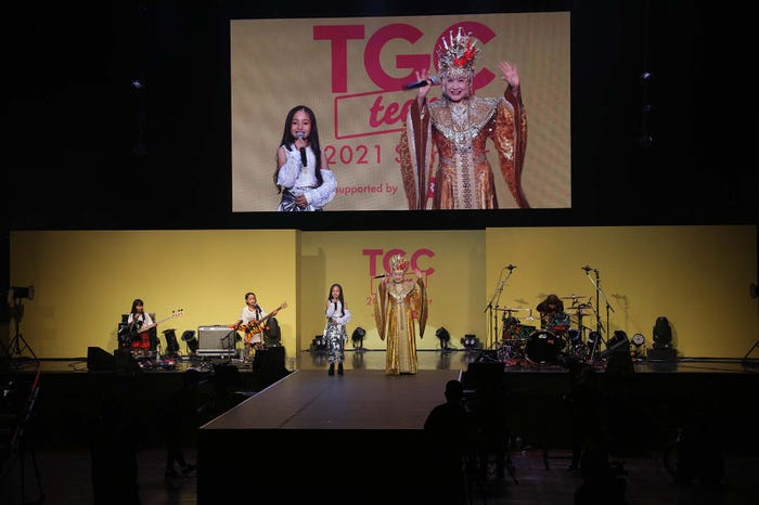 “天才キッズバンド”&小林幸子(C)TGC teen 2021 Summer