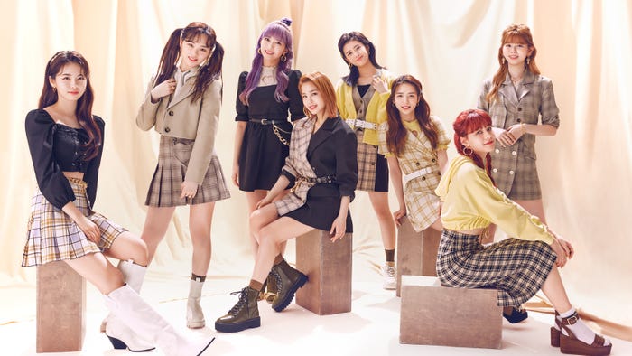 NiziU (提供写真)